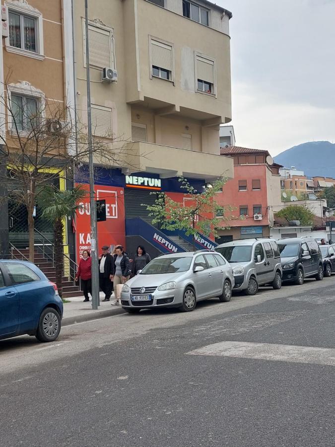 טיראנה Vila Tafa Apartments Ap3 מראה חיצוני תמונה