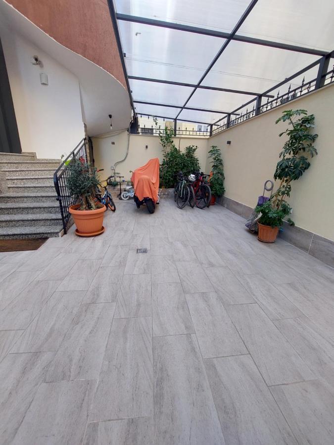 טיראנה Vila Tafa Apartments Ap3 מראה חיצוני תמונה
